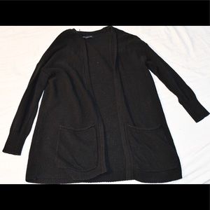 black cardigan with pockets!